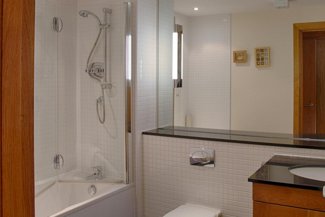 Links Apartment Brora Exterior foto