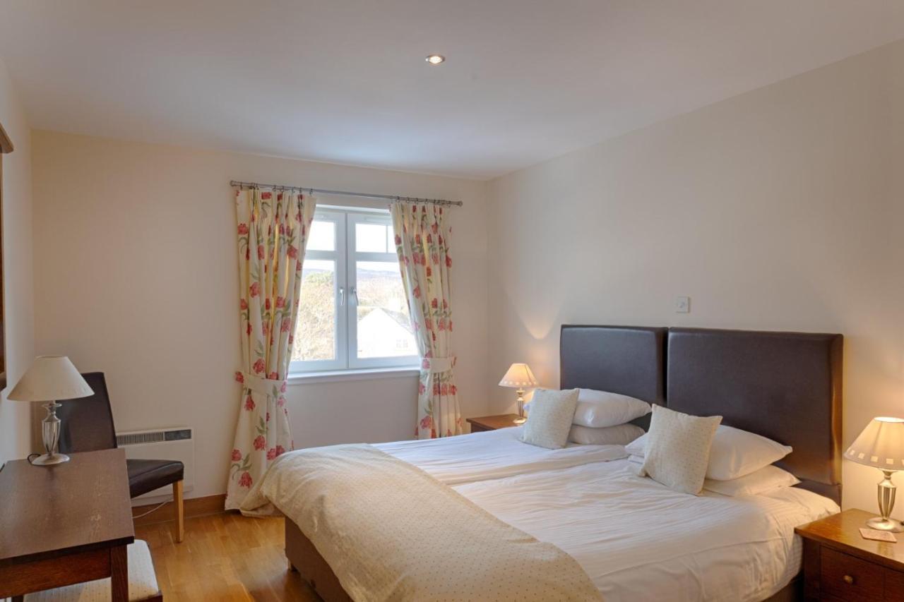 Links Apartment Brora Exterior foto